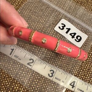 3149 Vera Bradley Enamel Bracelet